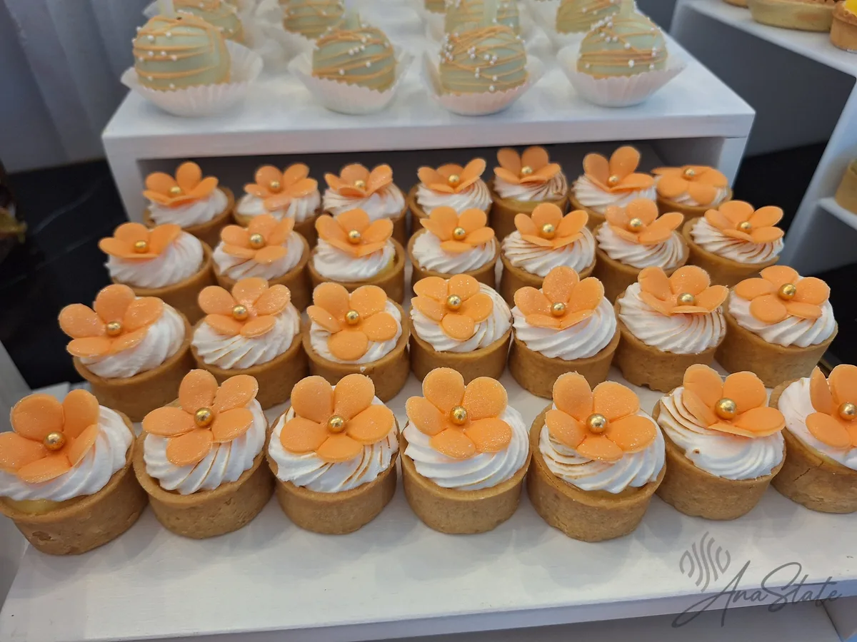 Candy bar selecție Ana State Ploiești - foto 1