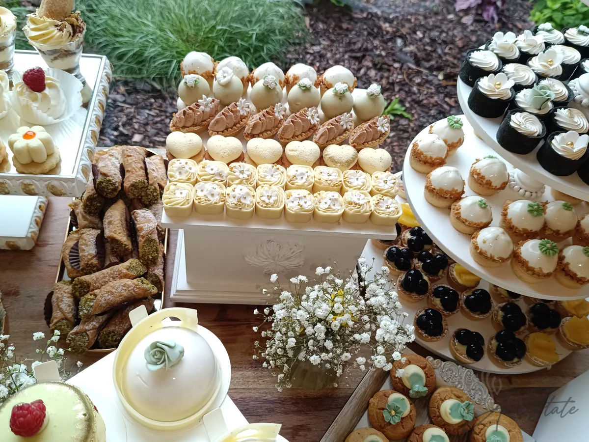 Candy bar selecție Ana State Ploiești - foto 101