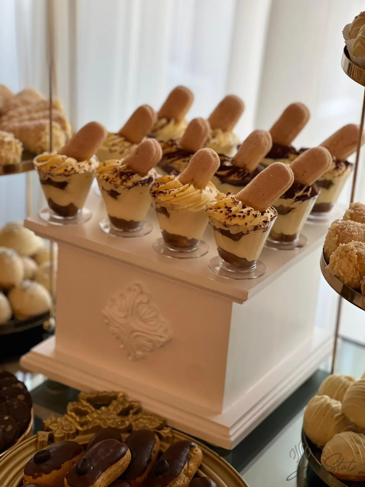 Candy bar selecție Ana State Ploiești - foto 118
