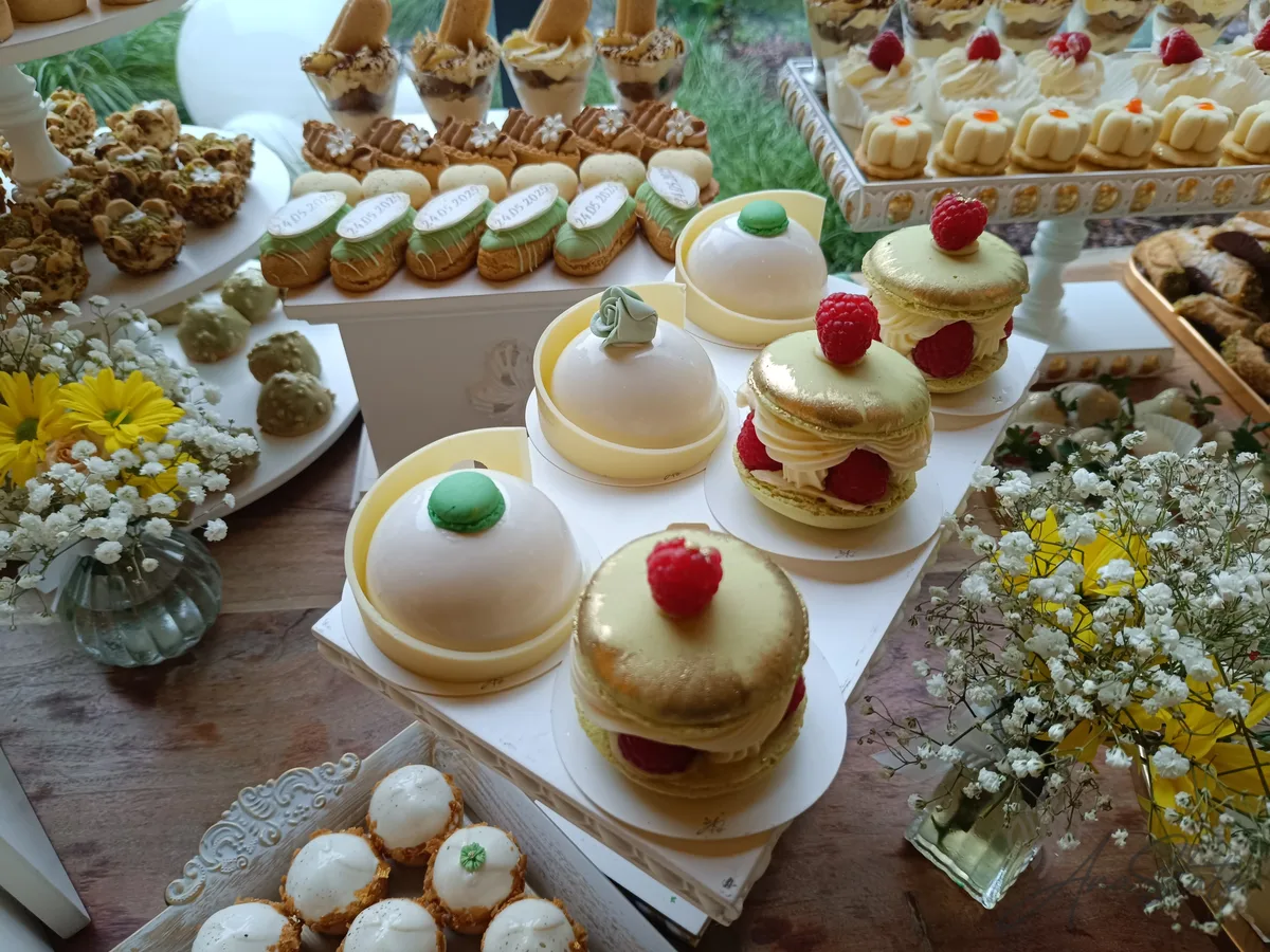 Candy bar selecție Ana State Ploiești - foto 119