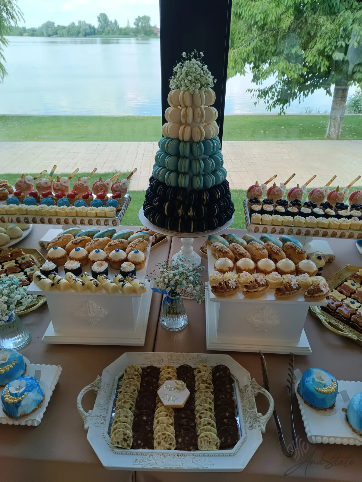 Candy bar selecție Ana State Ploiești - foto 163