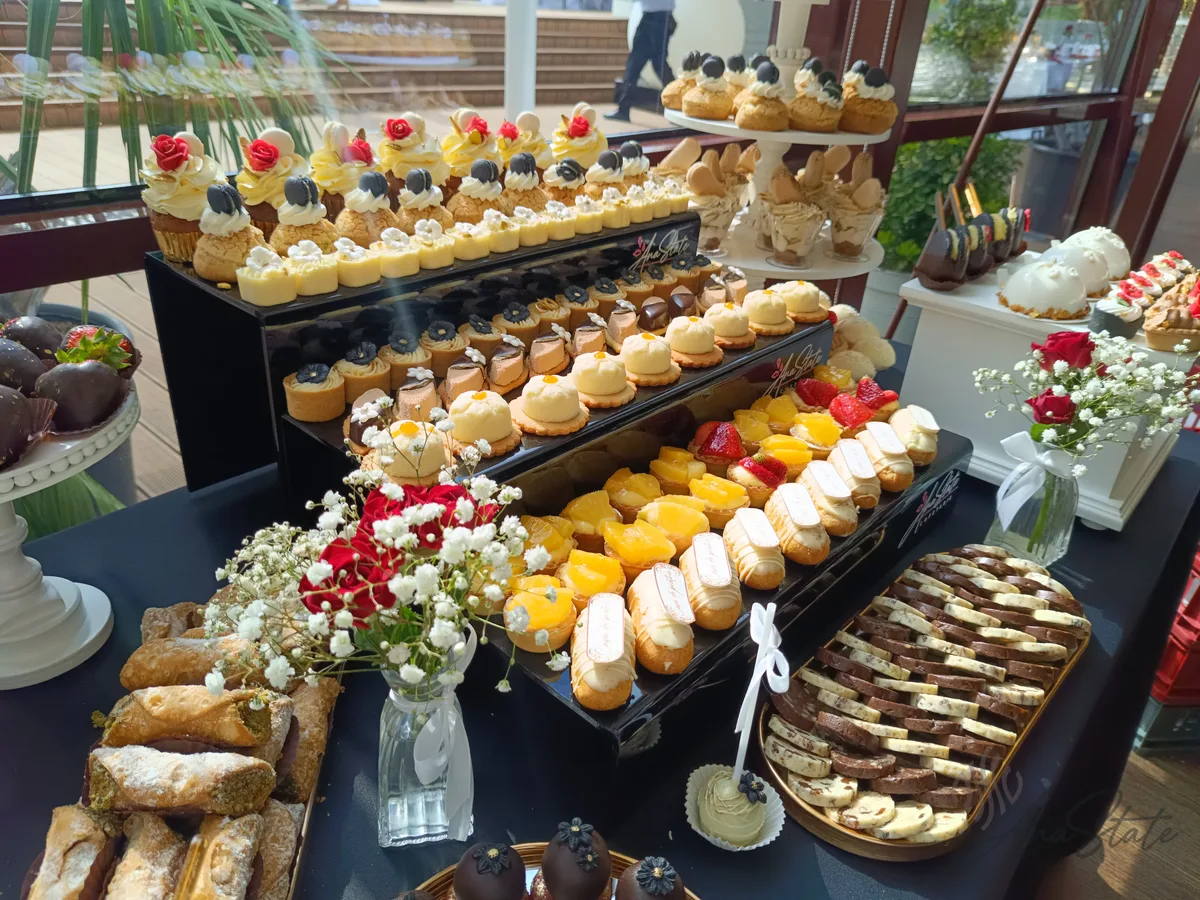 Candy bar selecție Ana State Ploiești - foto 168