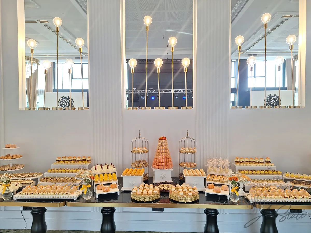 Candy bar selecție Ana State Ploiești - foto 169