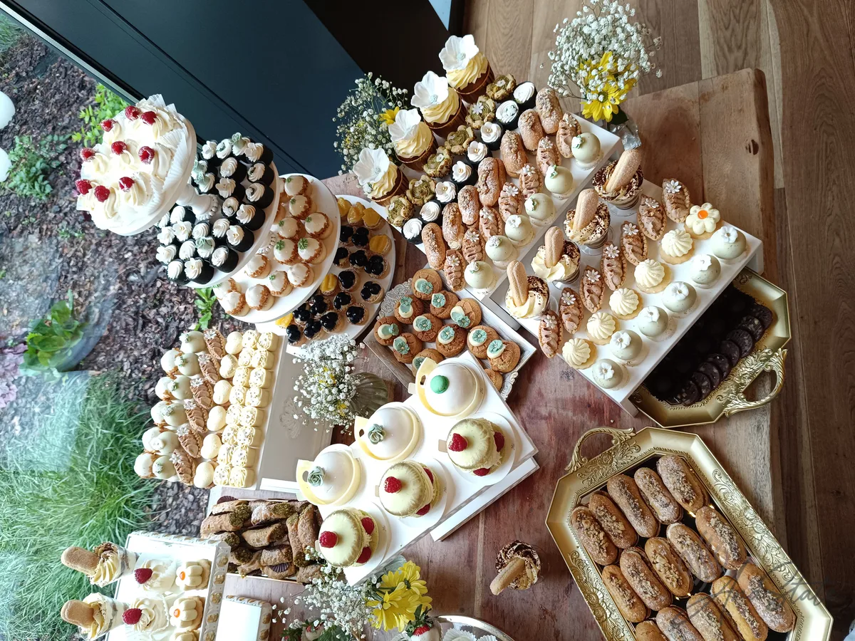 Candy bar selecție Ana State Ploiești - foto 171
