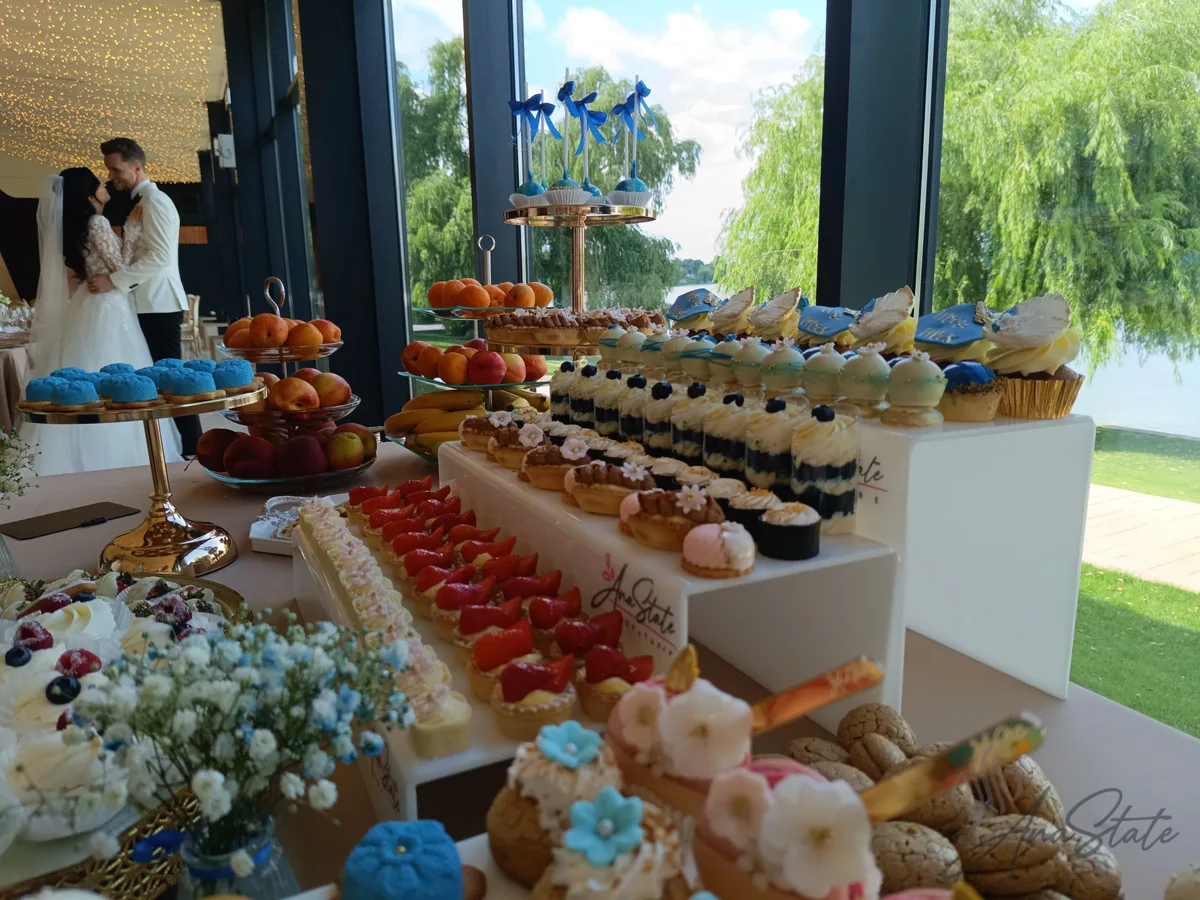 Candy bar selecție Ana State Ploiești - foto 200