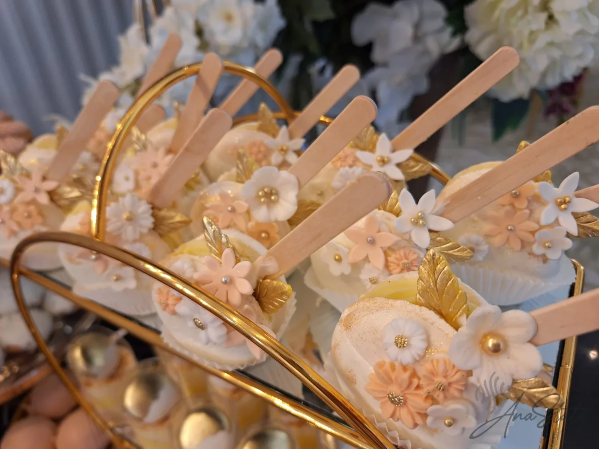 Candy bar selecție Ana State Ploiești - foto 202