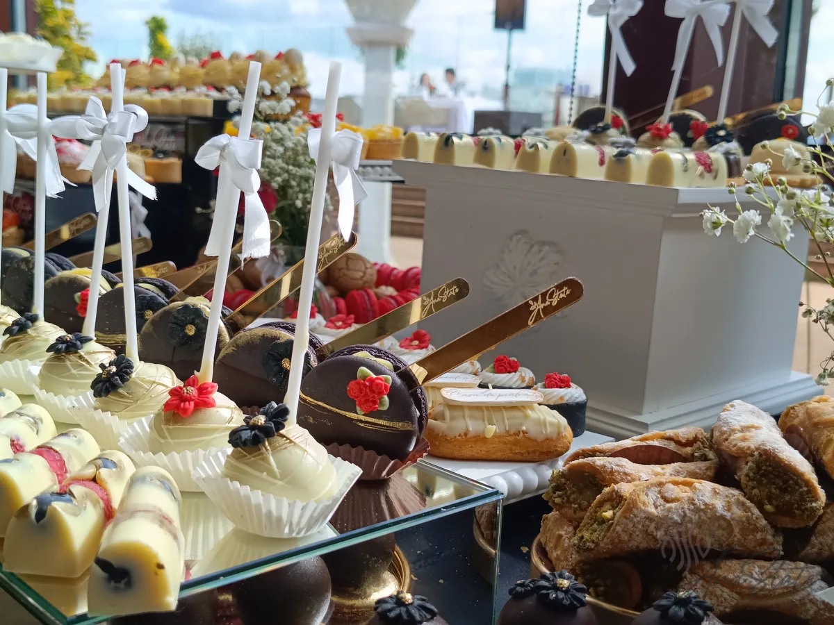 Candy bar selecție Ana State Ploiești - foto 204