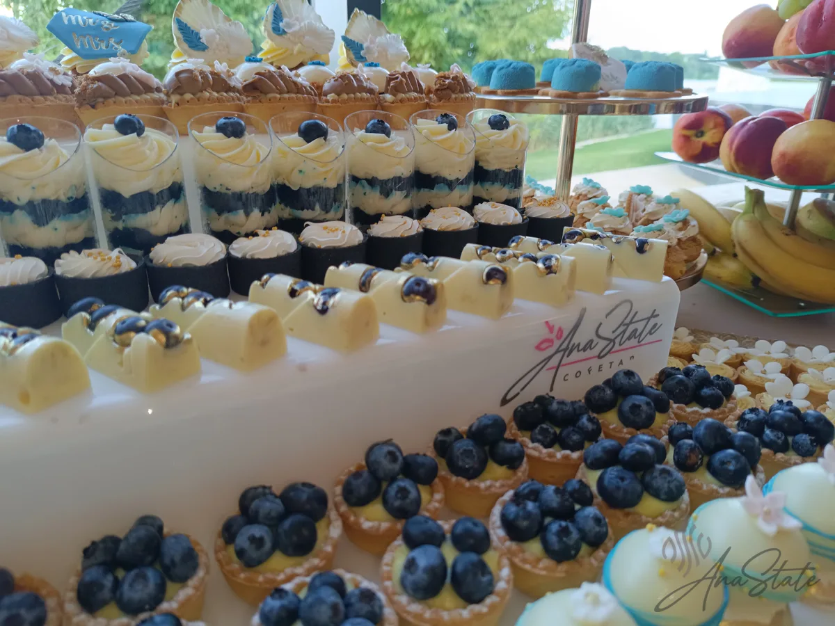 Candy bar selecție Ana State Ploiești - foto 26