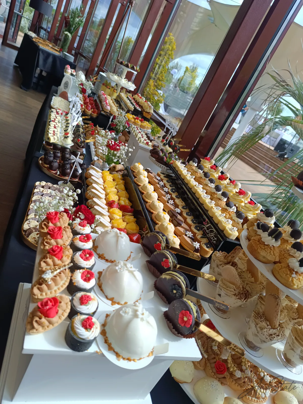 Candy bar selecție Ana State Ploiești - foto 28