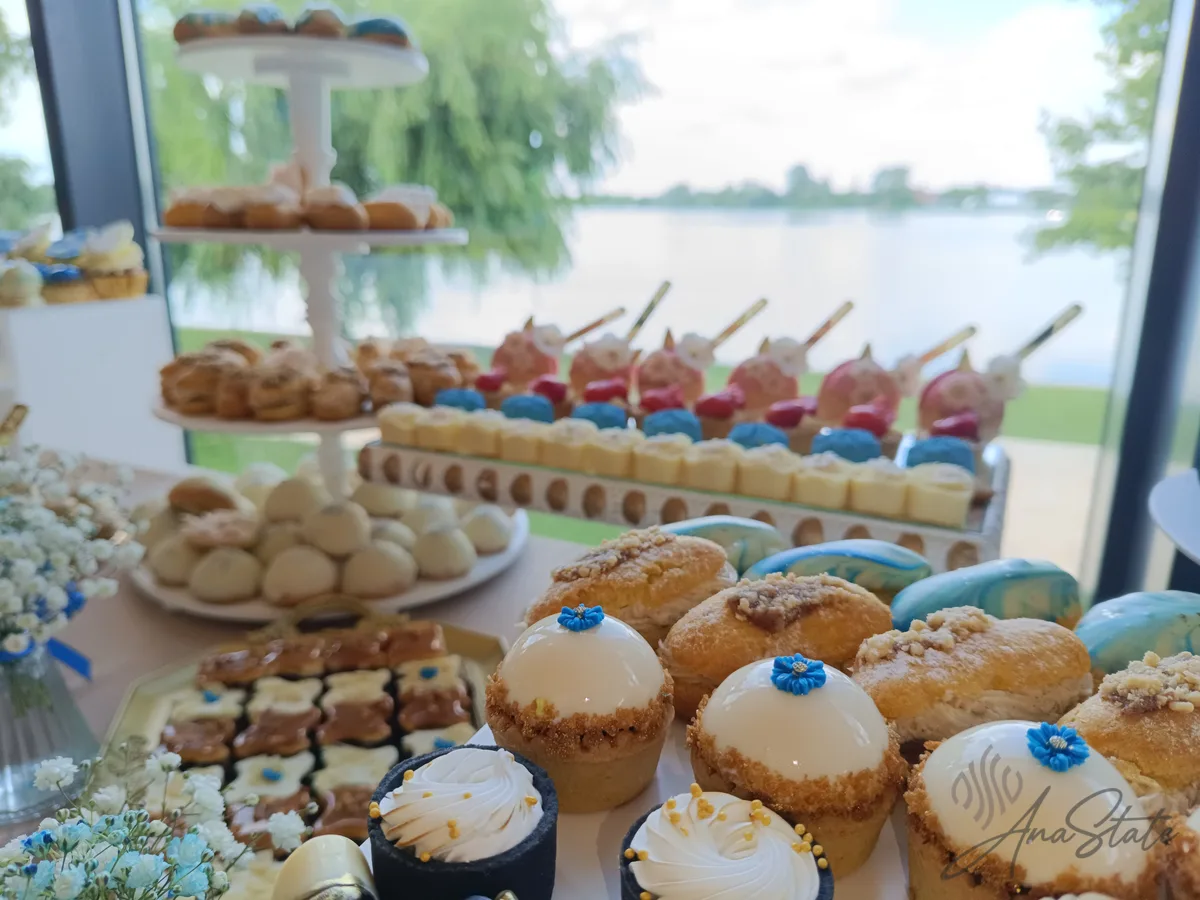 Candy bar selecție Ana State Ploiești - foto 32