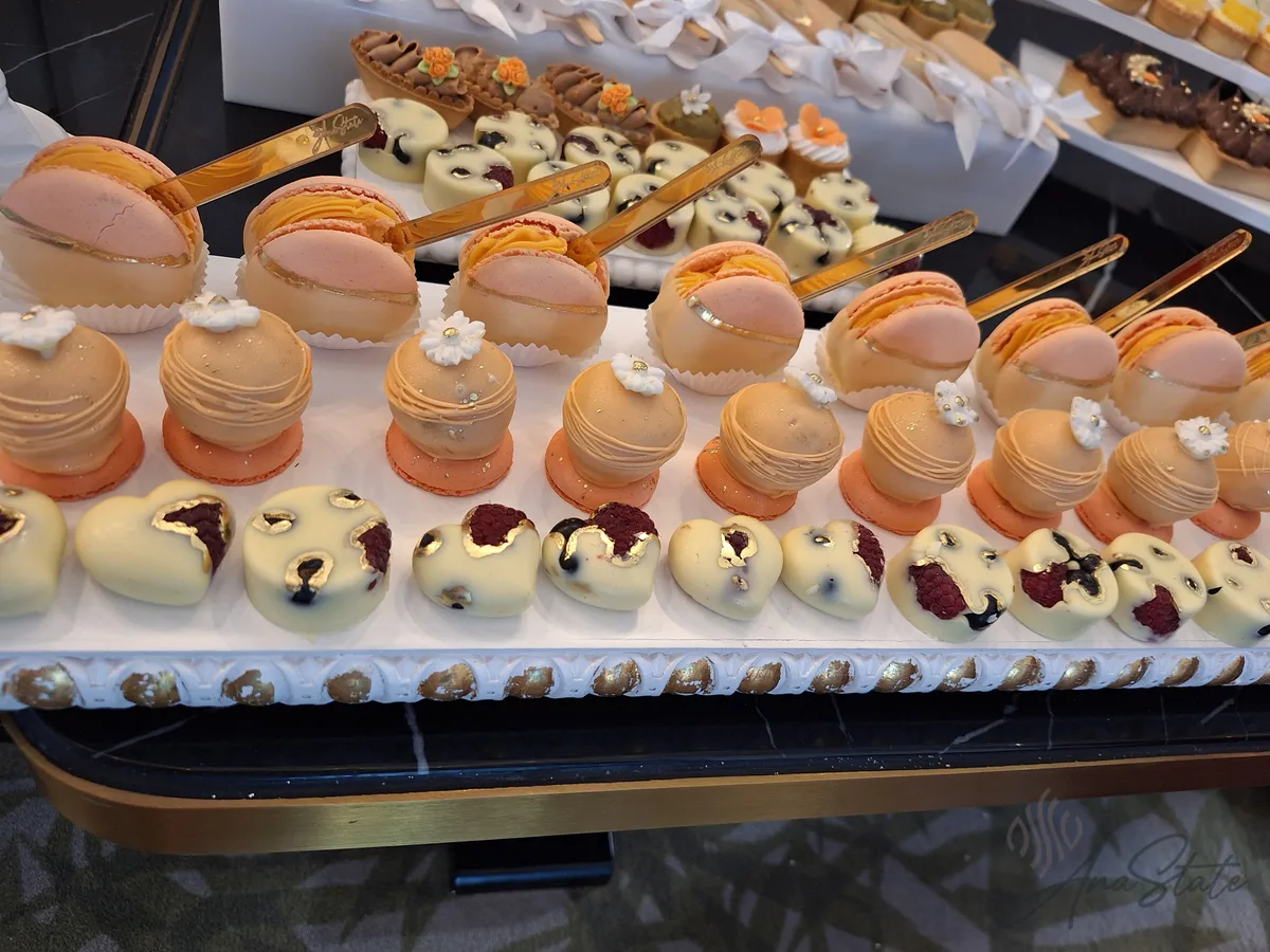 Candy bar selecție Ana State Ploiești - foto 39
