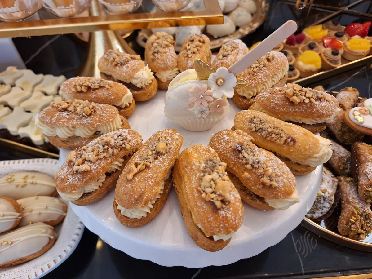 Candy bar selecție Ana State Ploiești - foto 58