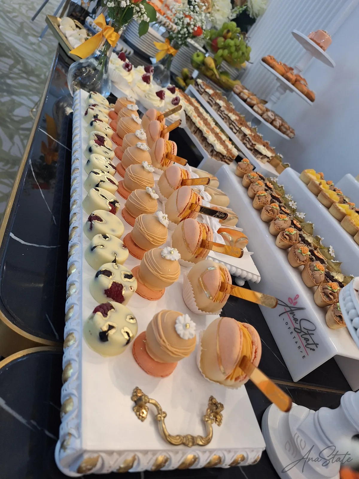 Candy bar selecție Ana State Ploiești - foto 66