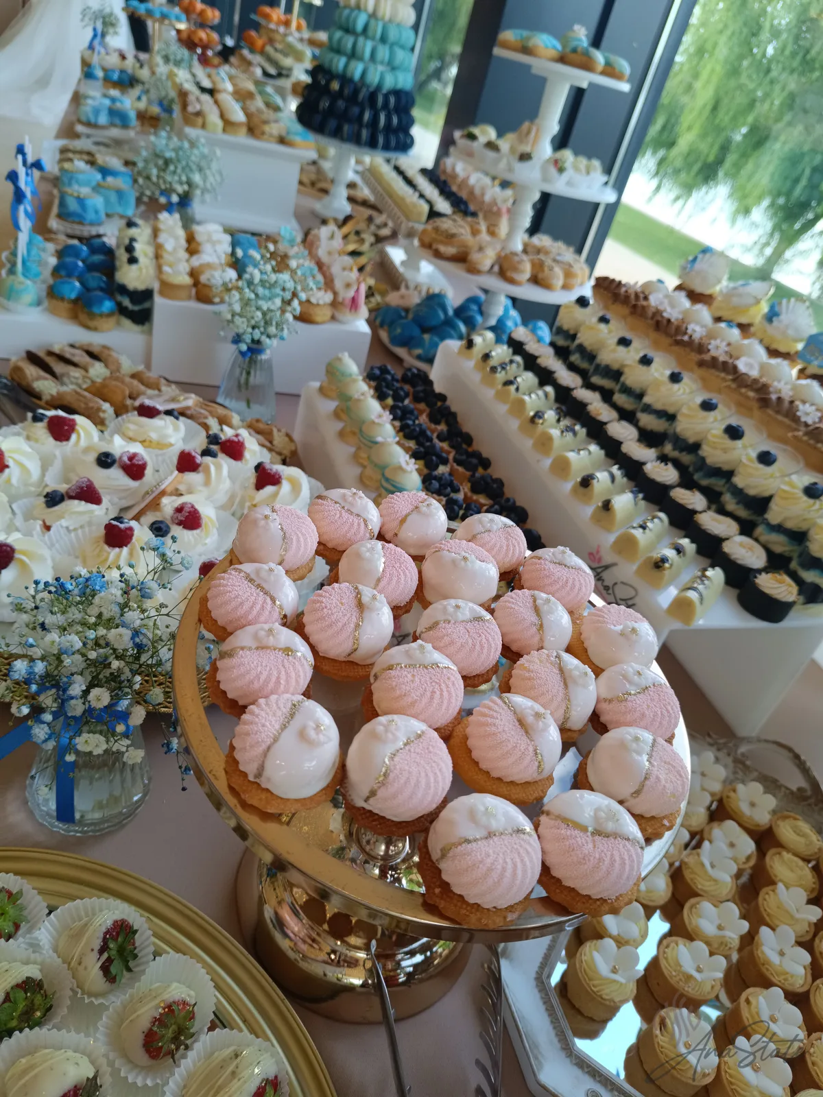 Candy bar selecție Ana State Ploiești - foto 79