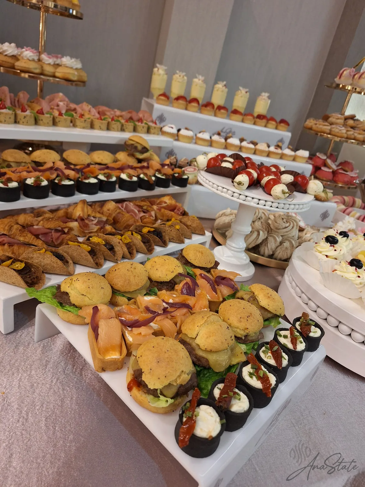 Salty bar selecție Ana State Ploiești - foto 16